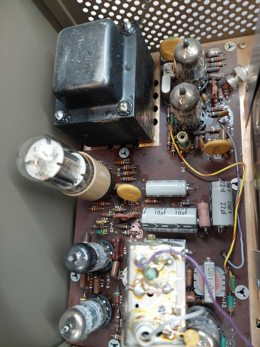 B&K Precision Model: 1077B Television Analyst