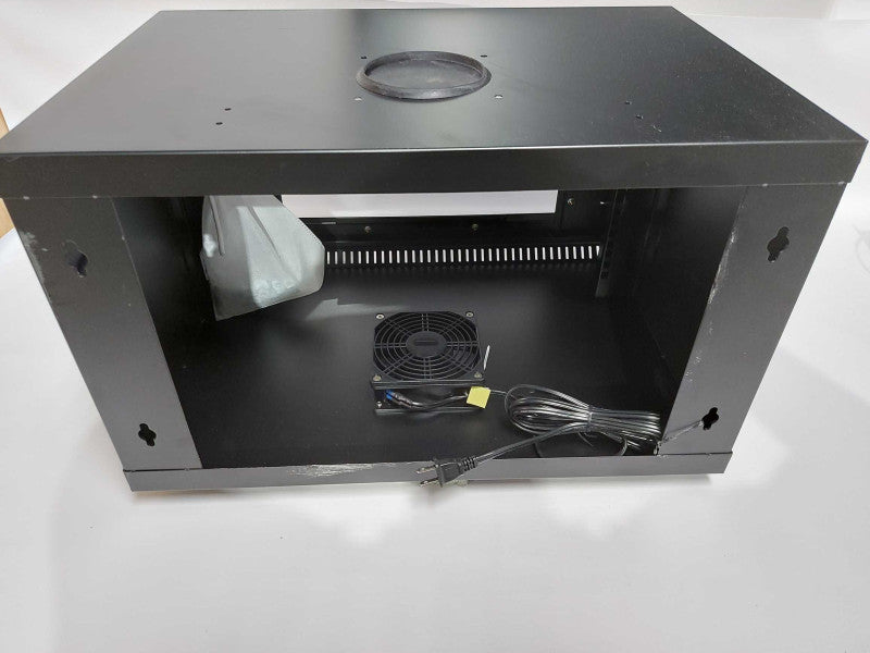 Startech 6U 19\\" wall mounted equipment rack/cabinet with glass door #