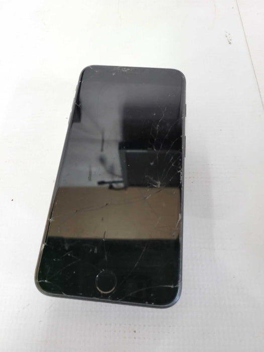 Apple iPhone 7 Plus 32GB (A1784) - READ