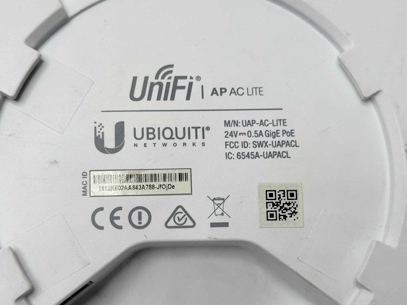 Ubiquiti UAP-AC-LITE UniFi AP AC LITE 802.11ac Gigabit Dual-Radio PoE, READ _