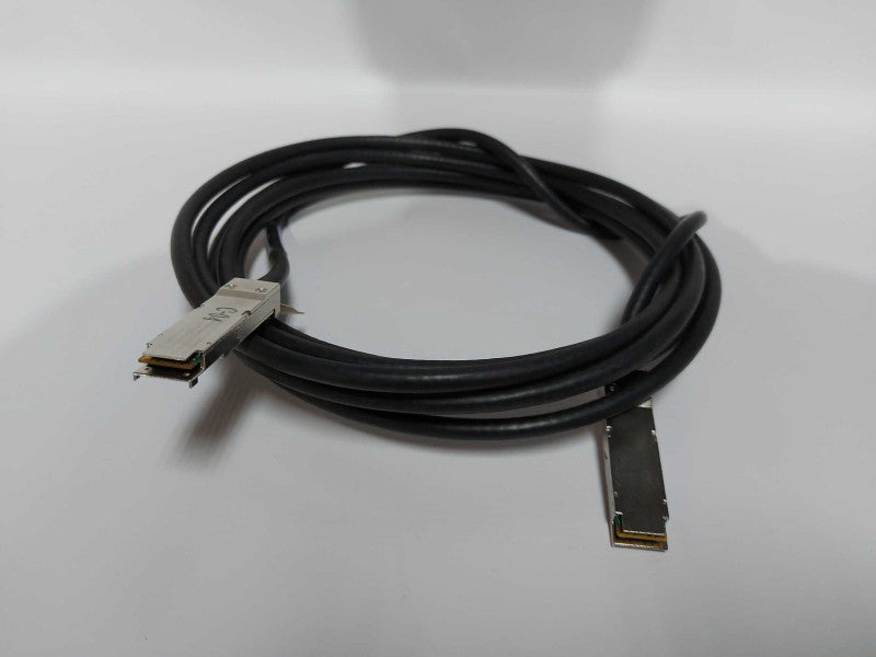 5M QSFP-QSFP PASSIVE COPPER 8 PAIR 26AWG CABLE - AMPHENOL 582090006 #