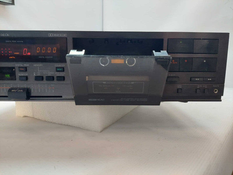 JVC Stereo Cassette Deck Model: KD -V6