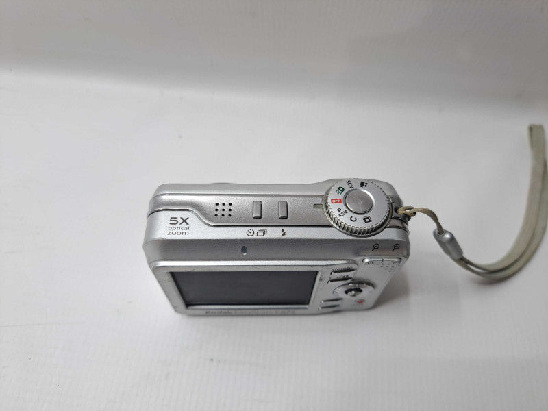 Kodak EasyShare C875 8.0MP Digital Camera - Silver )