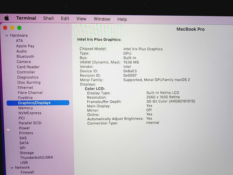 Apple Macbook Pro 2020 13\\" Core i7-1068NG7 @ 2.3GHz 16GB DDR3 500GB SSD  (