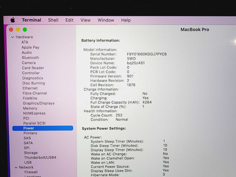 Apple Macbook Pro 2020 13\\" Core i7-1068NG7 @ 2.3GHz 16GB DDR3 500GB SSD  (