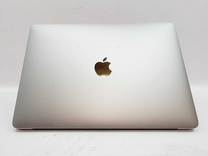 Apple Macbook Pro 2019 13\\" Core i5-8279U @ 2.4GHz 16GB DDR3 250GB SSD (