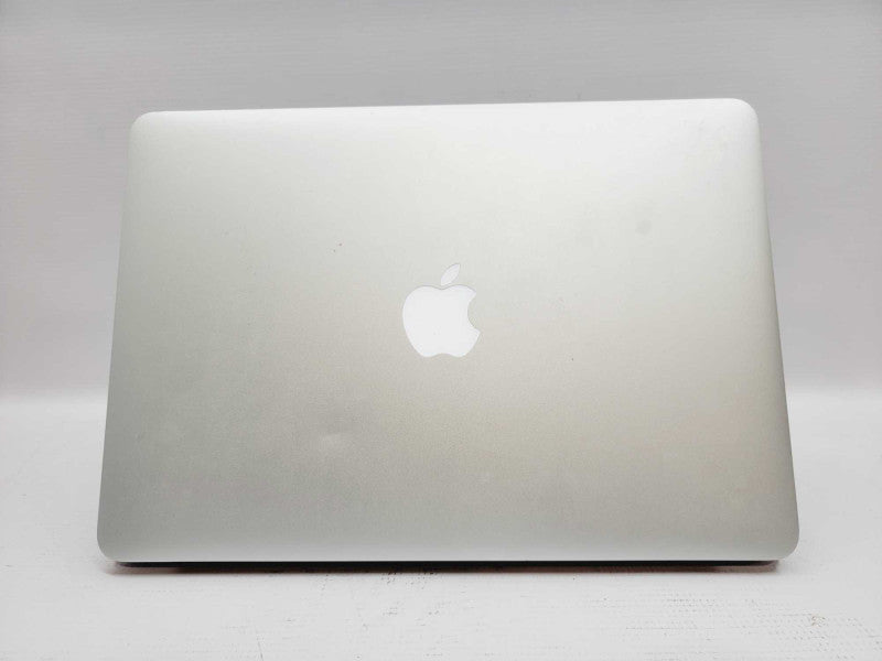 Apple Macbook Air 2015 13\\" Core i5-5250U @ 1.6GHz 8GB DDR3 120GB SSD (