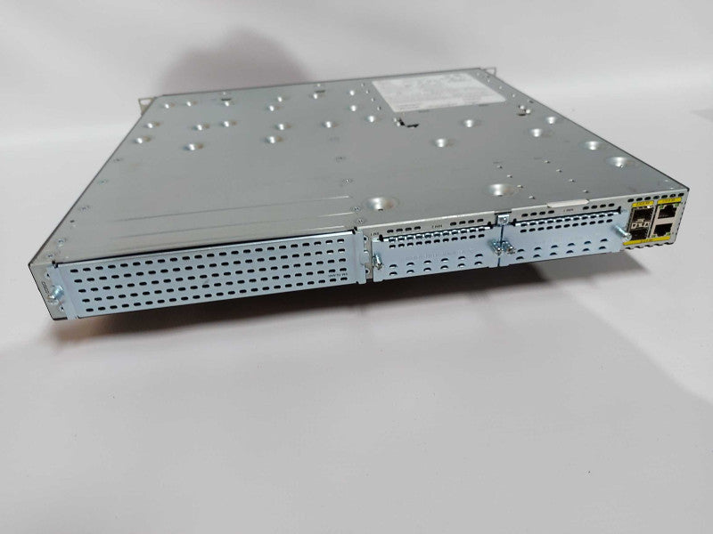 CISCO ISR4331/K9 enterprise service Router ISR4331 - NO CPU CLOCK ISSUE Q#