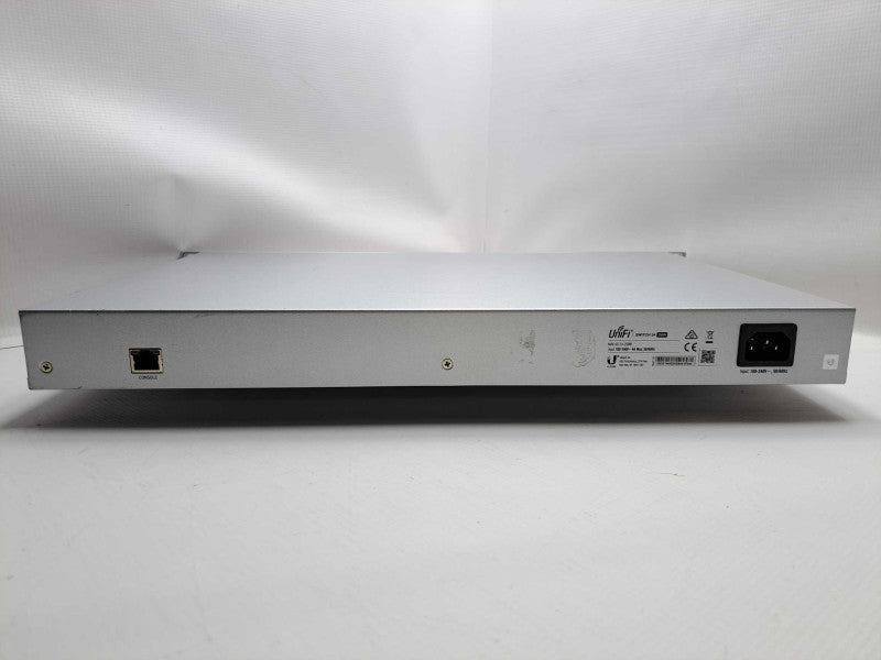 Ubiquiti UniFi US-24-250W 24-Port Managed Gigabit PoE+ Switch )