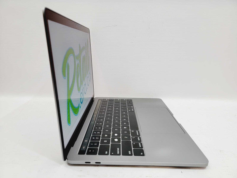 Apple Macbook Pro 2019 13\\" Core i5-8279U @ 2.4GHz 16GB DDR3 250GB SSD [Read] (