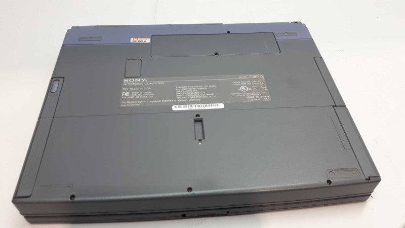 Sony PCG-735  Vintage Notebook Computer &
