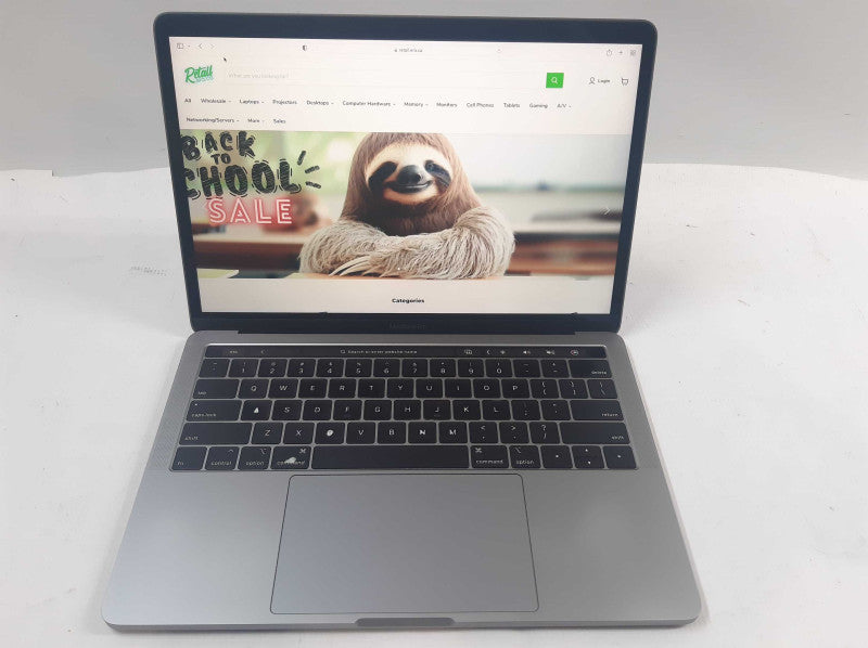 Apple Macbook Pro 2019 13\\" Core i5-8279U @ 2.4GHz 16GB DDR3 250GB SSD *READ