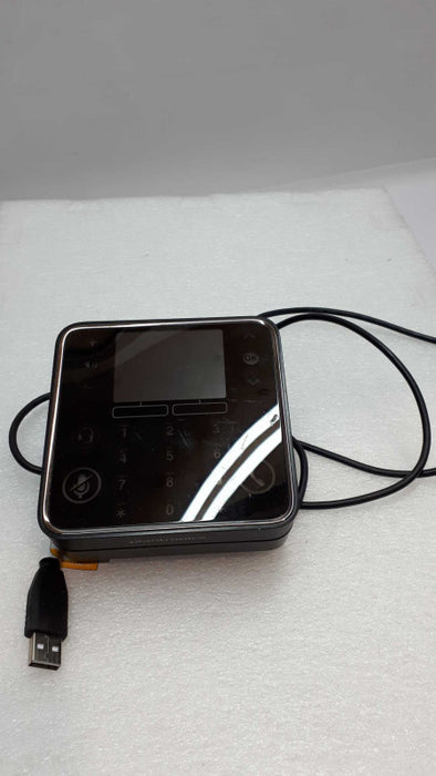 Plantronics Calisto P820-M USB Speakerphone &