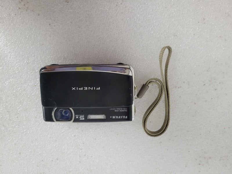 FujiFilm Z70 Fine Pix 12 MP 5x Optical Zoom - No Battery !