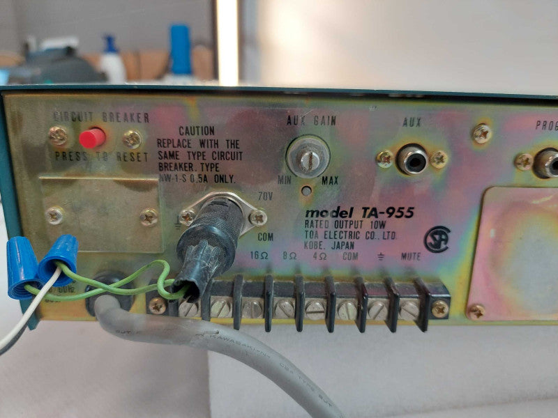 Toa Solid State PA- AMPLIFIER