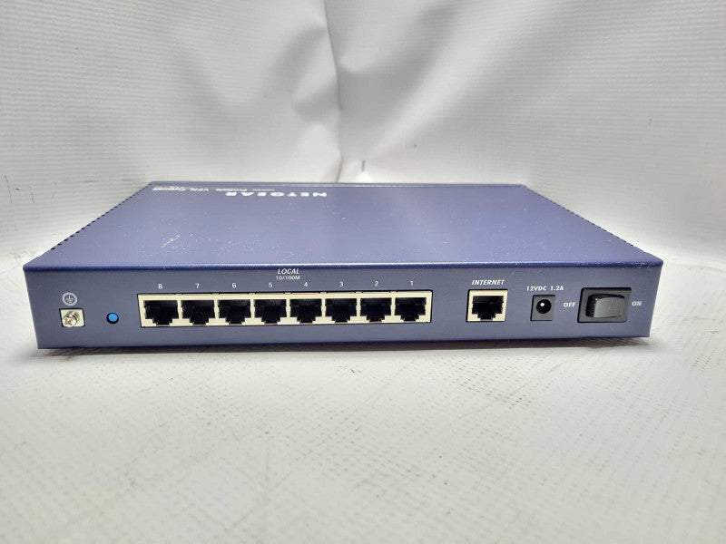 Netgear FVS318 ProSafe 8-Port VPN Firewall Router 802.11b/g/n Q$