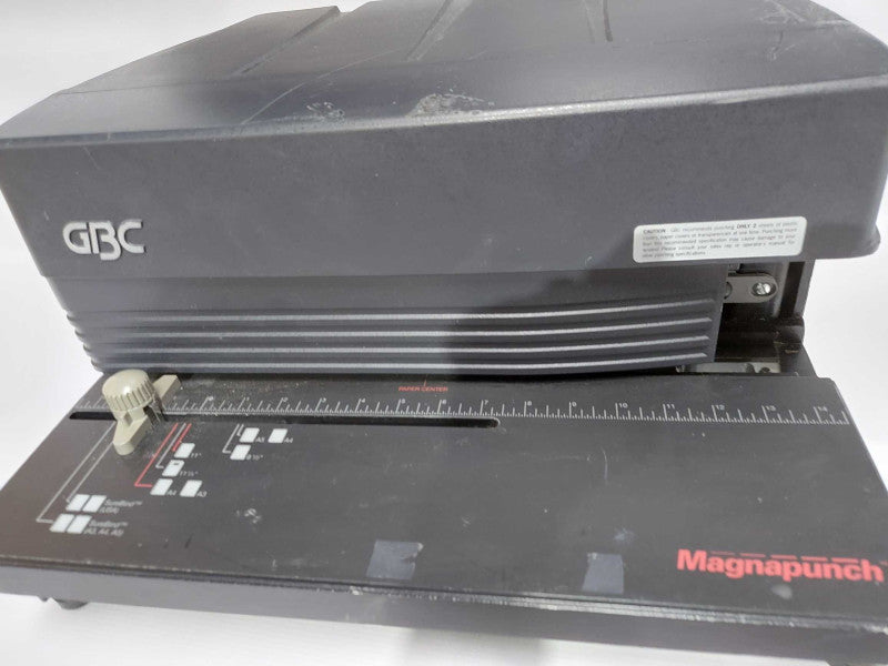 GBC MagnaPunch 115v Heavy duty paper punch - READ #