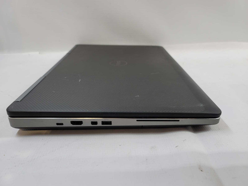 Dell Precision 7720 i7-6820HQ@2.70GHz, 32GB DDR4, 2GB Quadro P3000, 512GB m.2 QÎ²