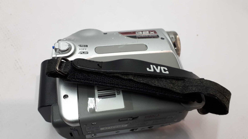 JVC GR-D390U Digital Video Camera 32X &