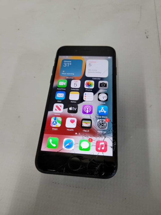 Apple iPhone 7 32GB (A1778) - READ