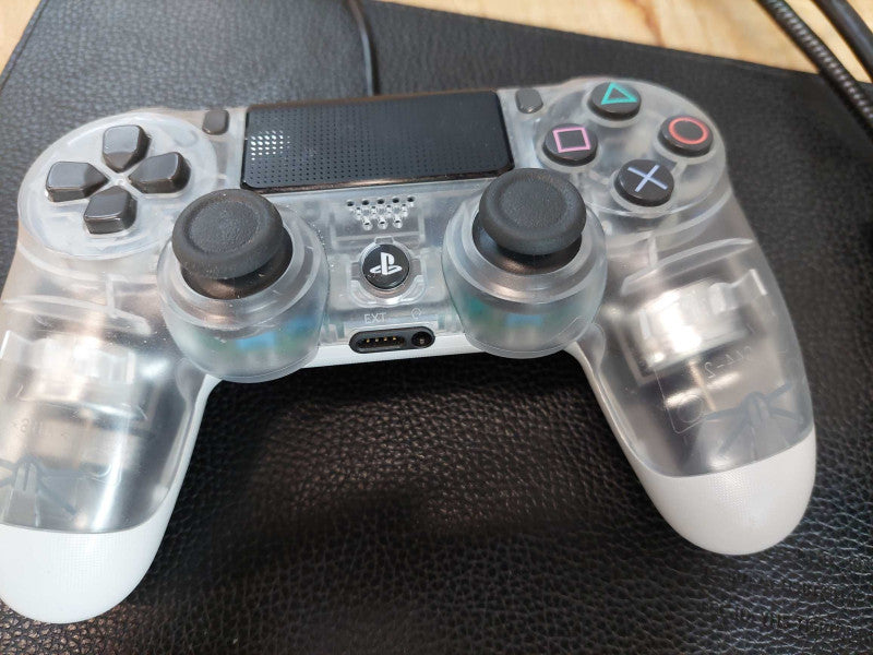 Playstation 4 Crystal White Dual-Shock Controller Model:CUH-ZCT2U