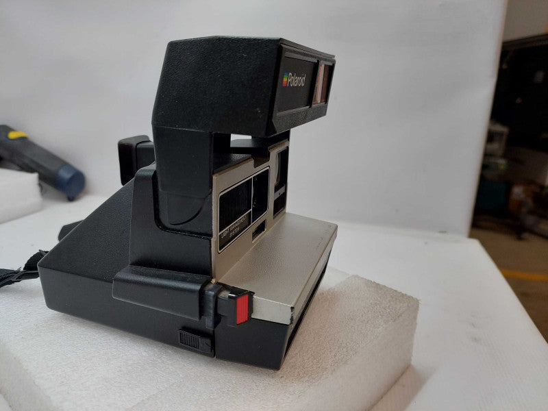 Vintage Polaroid Sun600 Camera LMS Light Management System