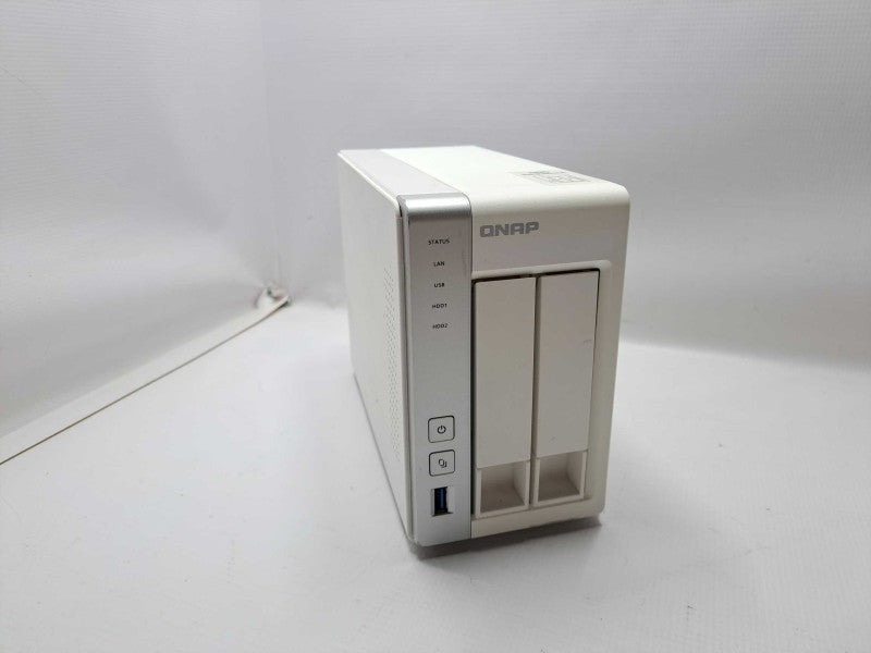 QNAP TS-231 NAS 2-Bay with DLNA | 1.20GHz Dual Core 512MB + 2x 2TB HDD\\'s )