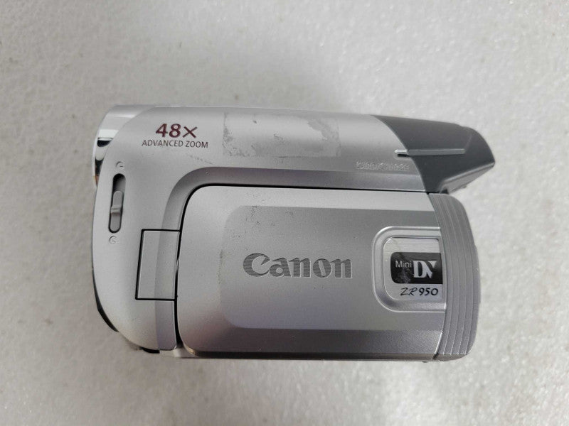 Canon ZR950 Mini DV Tape Digital Camcorder !