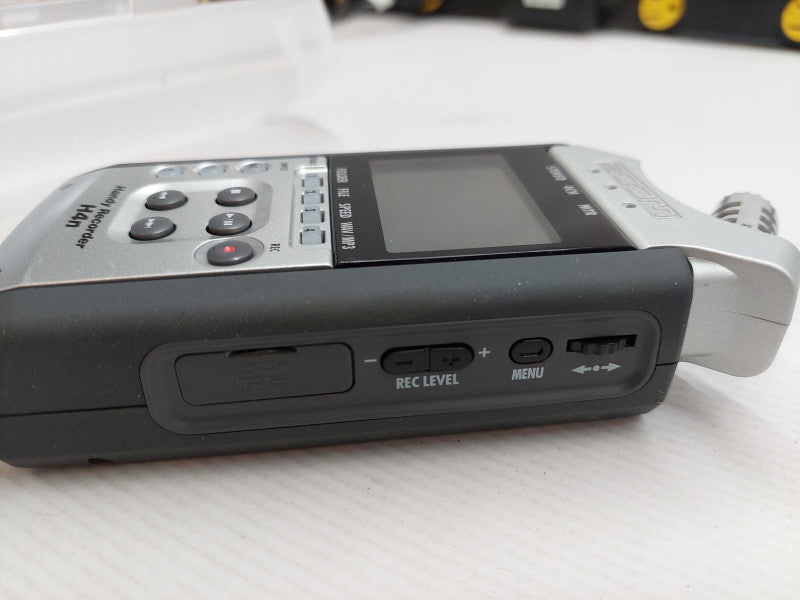 Zoom Handy Recorder H4n with case