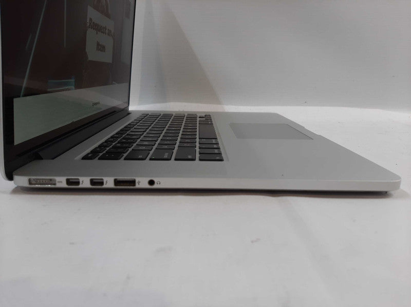 Apple Macbook Pro 15\\" 2015 Core i7-4770HQ @ 2.2GHz 16GB DDR3 256GB SSD *READ