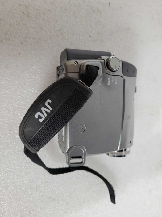 JVC GR-D750U 34x Compact Digital Video Camera W/ Battery !