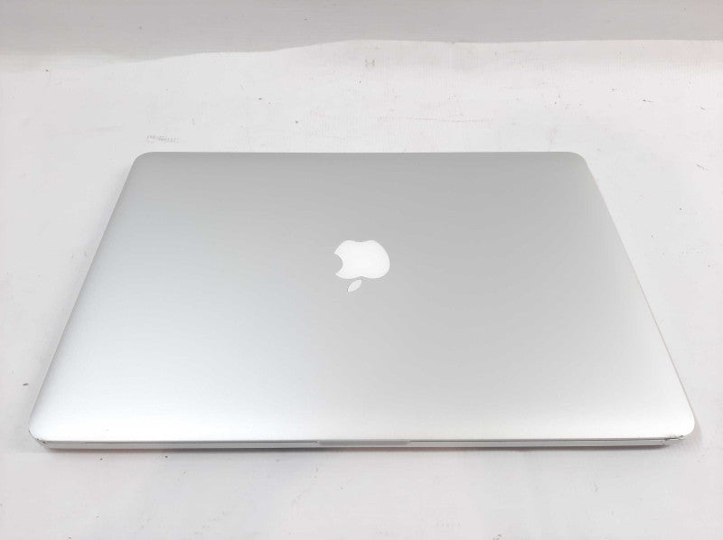 Apple Macbook Pro 15\\" 2015 Core i7-4770HQ @ 2.2GHz 16GB DDR3 256GB SSD *READ