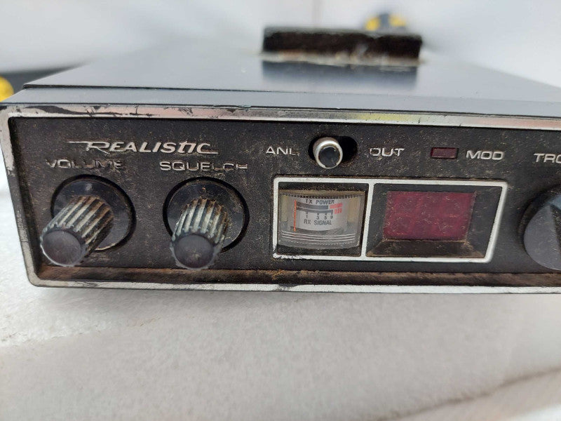 Vintage Realistic CB Radio TRC-420A