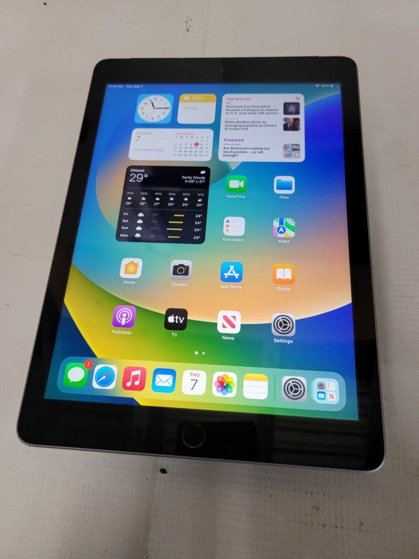 Apple iPad 5th Gen 32GB (A1823) — retail.era