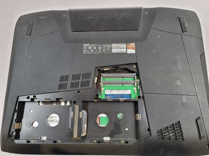 ASUS ROG G751J i7-4710HQ, 4GB DDR3L, NO STORAGE, FOR PARTS  Î²
