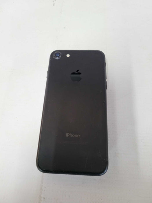 Apple iPhone 7 32GB (A1778) - READ