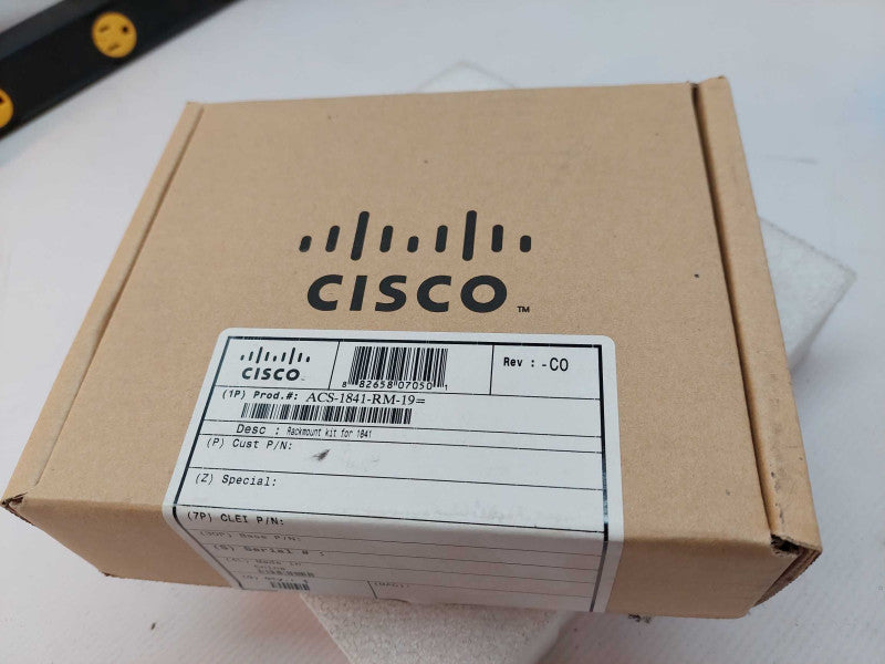 Cisco ACS-1841-RM-19 Rack mount kit for 1841 Q