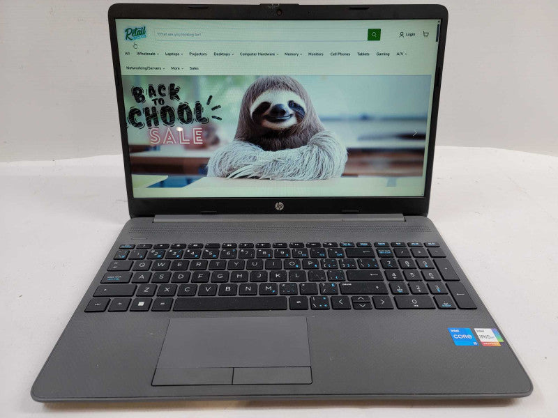 HP Laptop 15-dw3017ca i5-1135G7, 8GB DDR4, 256GB m.2 + 1TB HDD  Î²