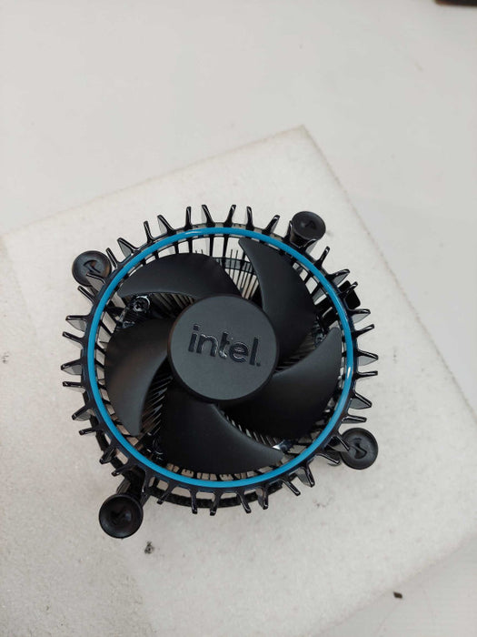 Intel Core i7 13th Gen Fan Model: i7-13700 LGA1700 Q