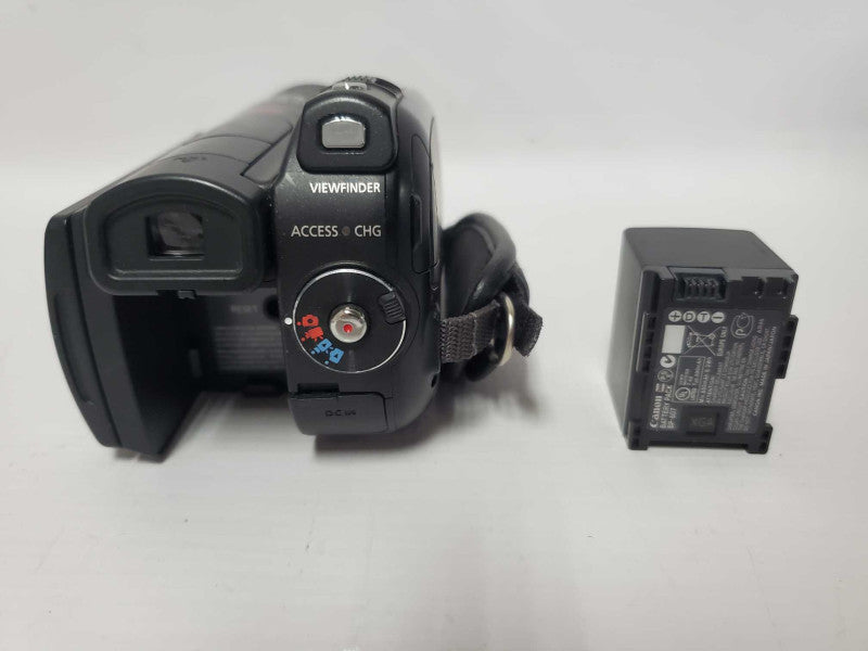Canon Vixia HG21 Digital Camcorder (READ) |