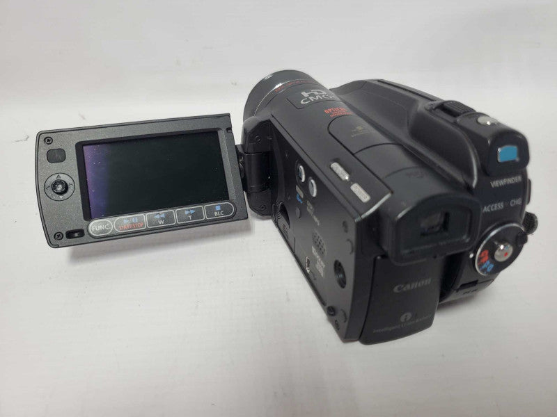 Canon Vixia HG21 Digital Camcorder (READ) |