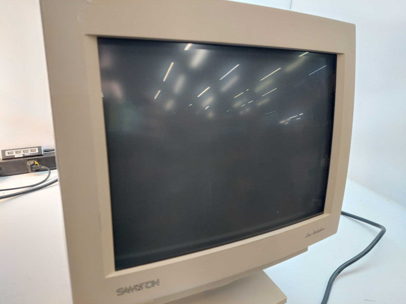 Vintage SamTron CRT Monitor Model: SC-528DXL