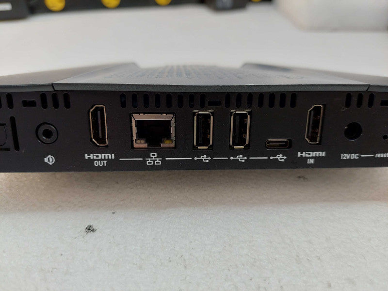Barco Clickshare Main Base System Model: CSE-200