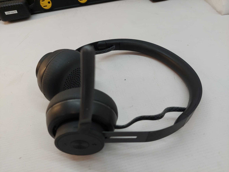 Logitech Headset Zone Wireless Noise Cancelling Bluetooth Model: A00082
