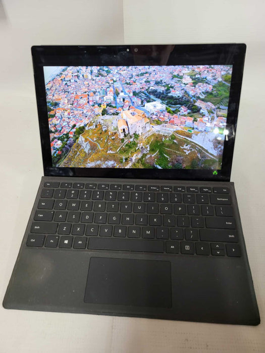 Microsoft Surface Pro 4 (1724) - i7-6650U, 16GB RAM, 512GB SSD