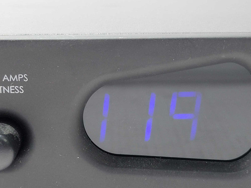 Panamax M4320-PRO AMP 8 Outlet Power conditioner _