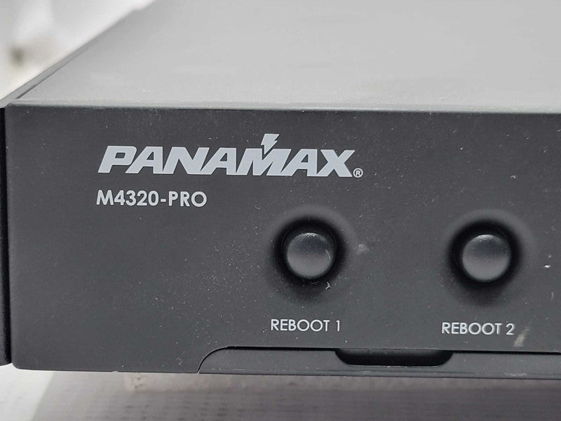 Panamax M4320-PRO AMP 8 Outlet Power conditioner _