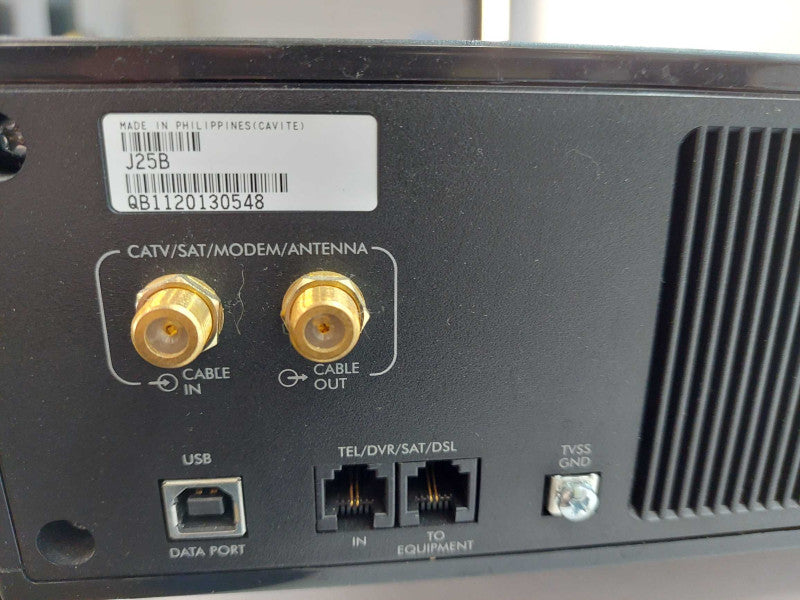 APC J25 Power Conditioner with Battery Backup Model: J25B