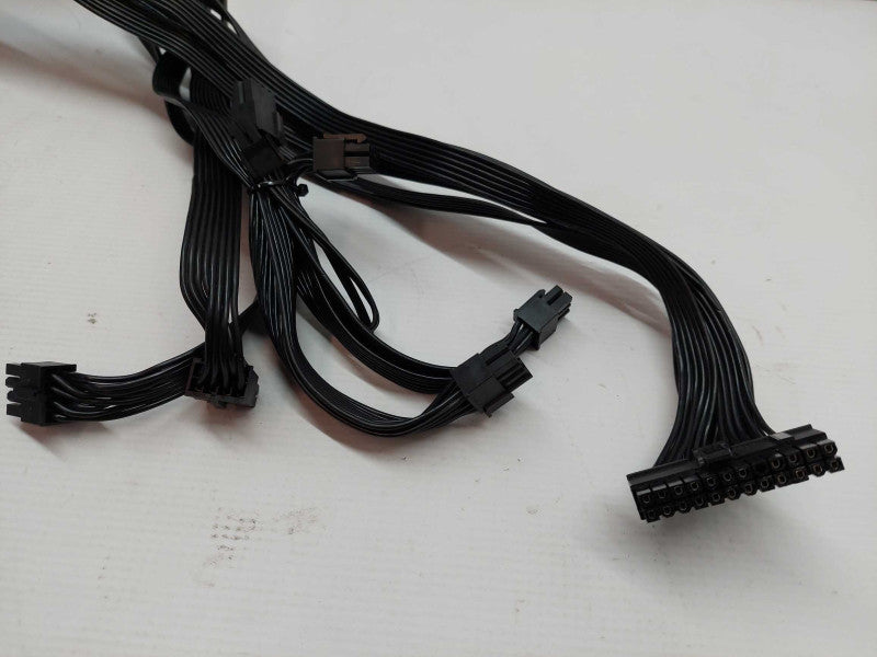 Gigabyte 750 Model: GP-P750GM