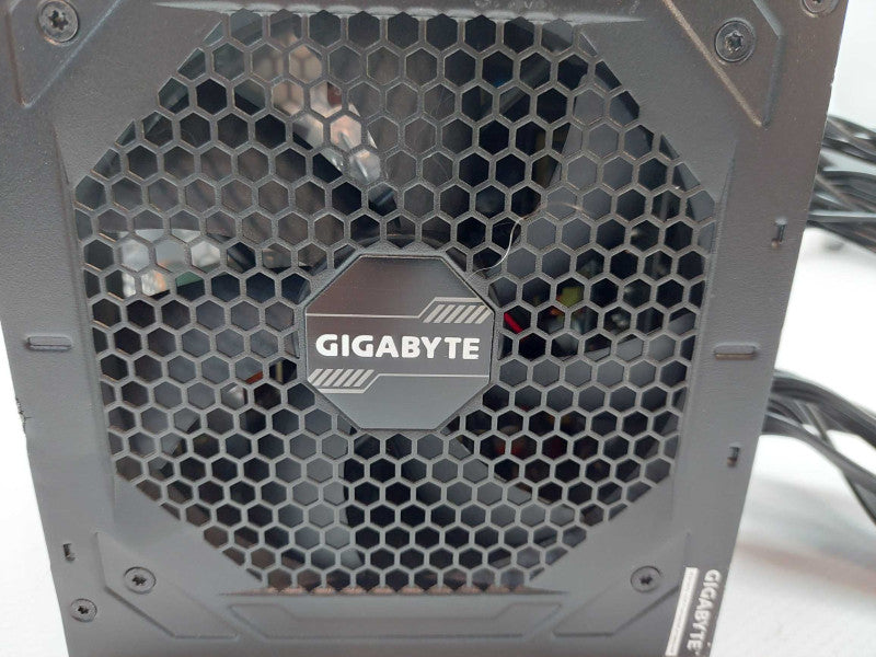 Gigabyte 750 Model: GP-P750GM